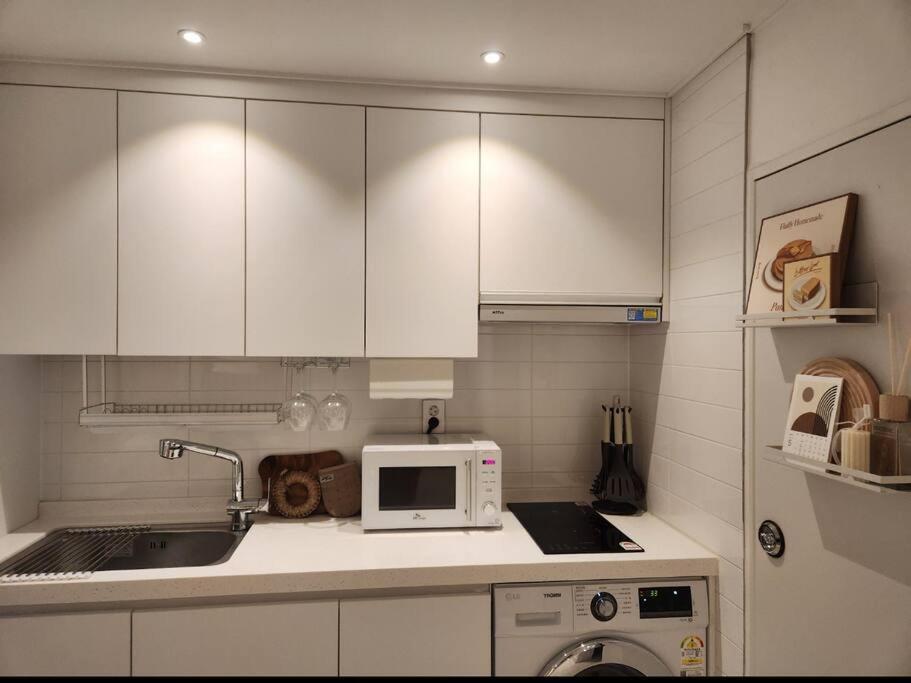 Koon Terrace Stay Сеул Екстер'єр фото